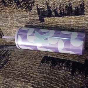 4/$30 New Tall "K" Plastic Tumbler With Straw & Lid